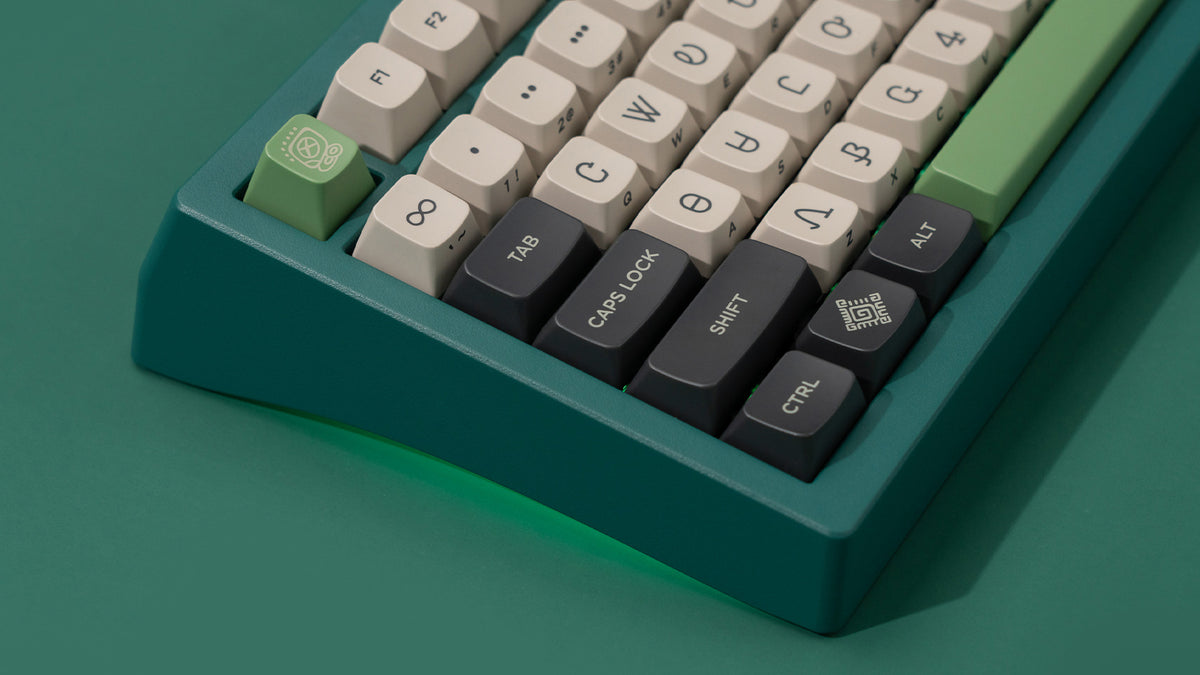 4_8799c925-03df-4d0f-aef7-