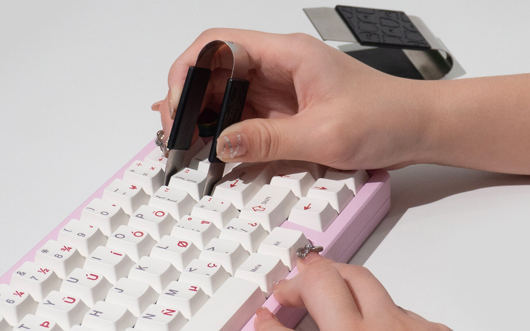 WS Keycap Puller
