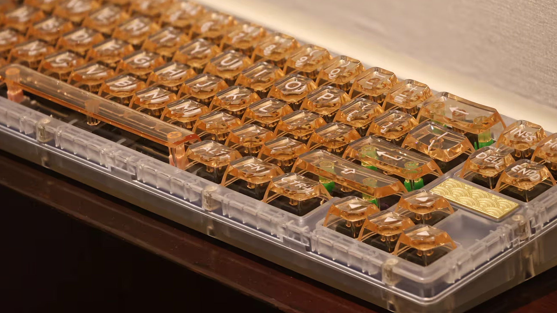 WS Amber - Kiss of the Sun