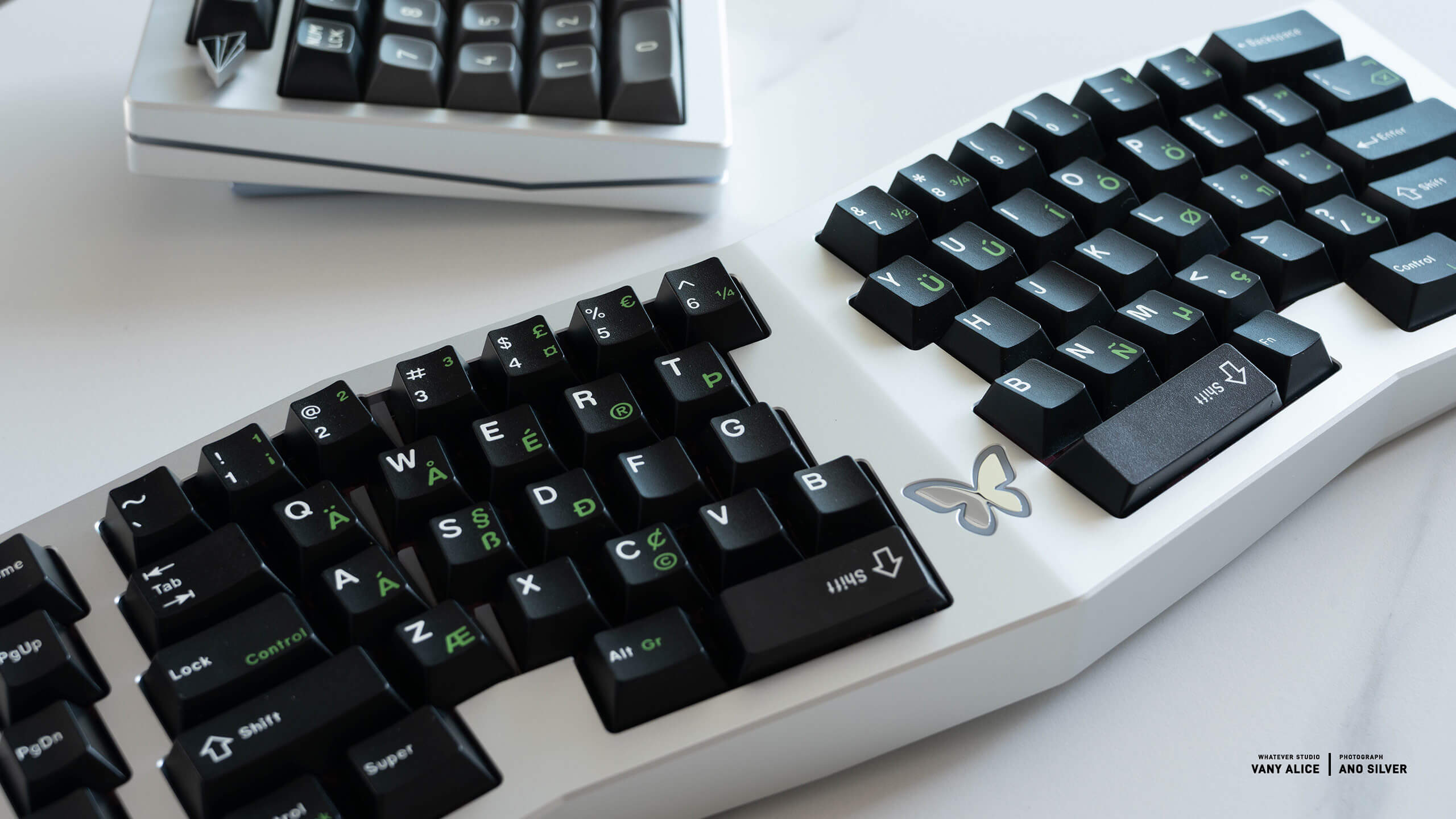 Vany Alice x Whatever Keyboard Kit