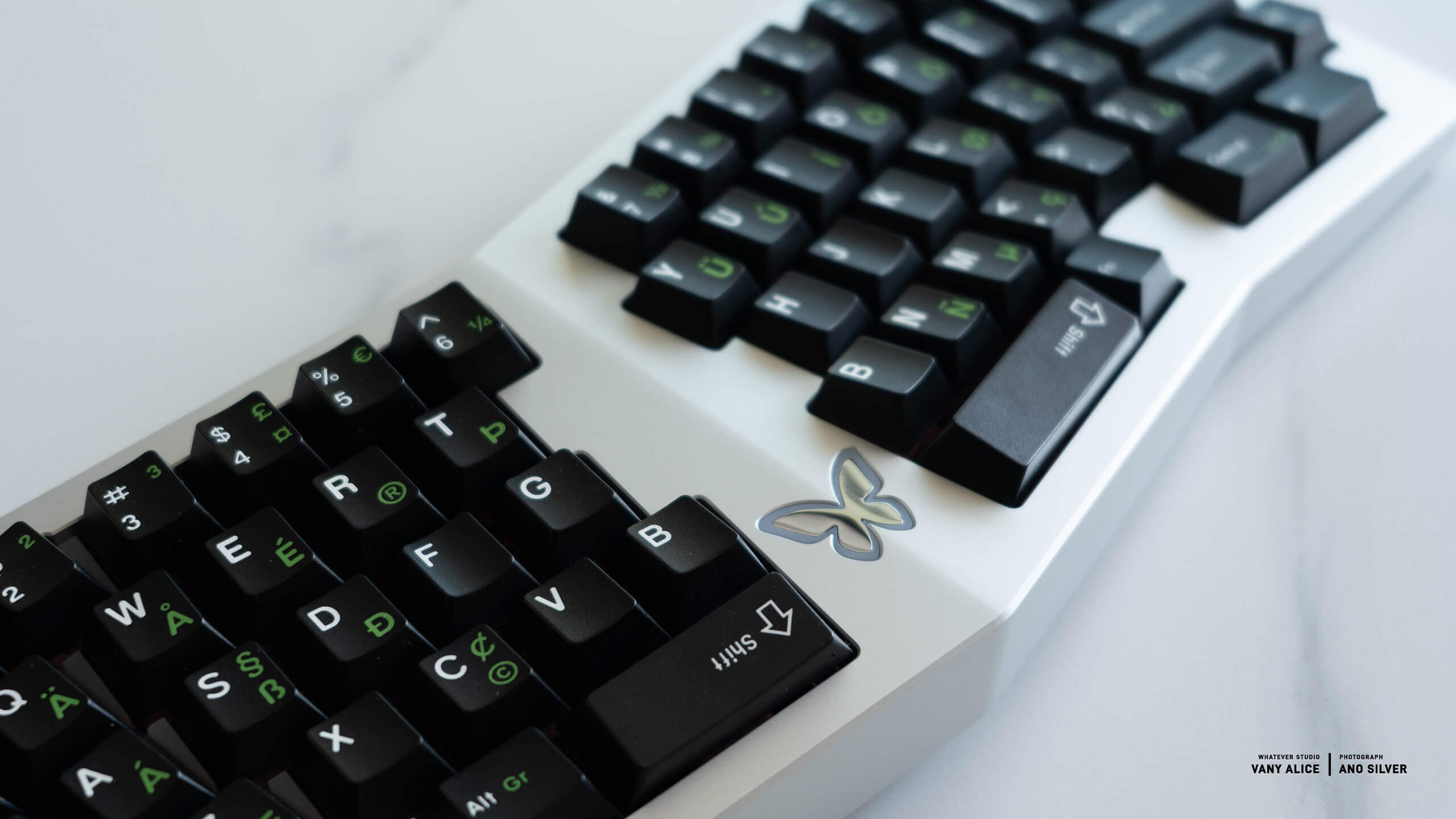 Vany Alice x Whatever Keyboard Kit