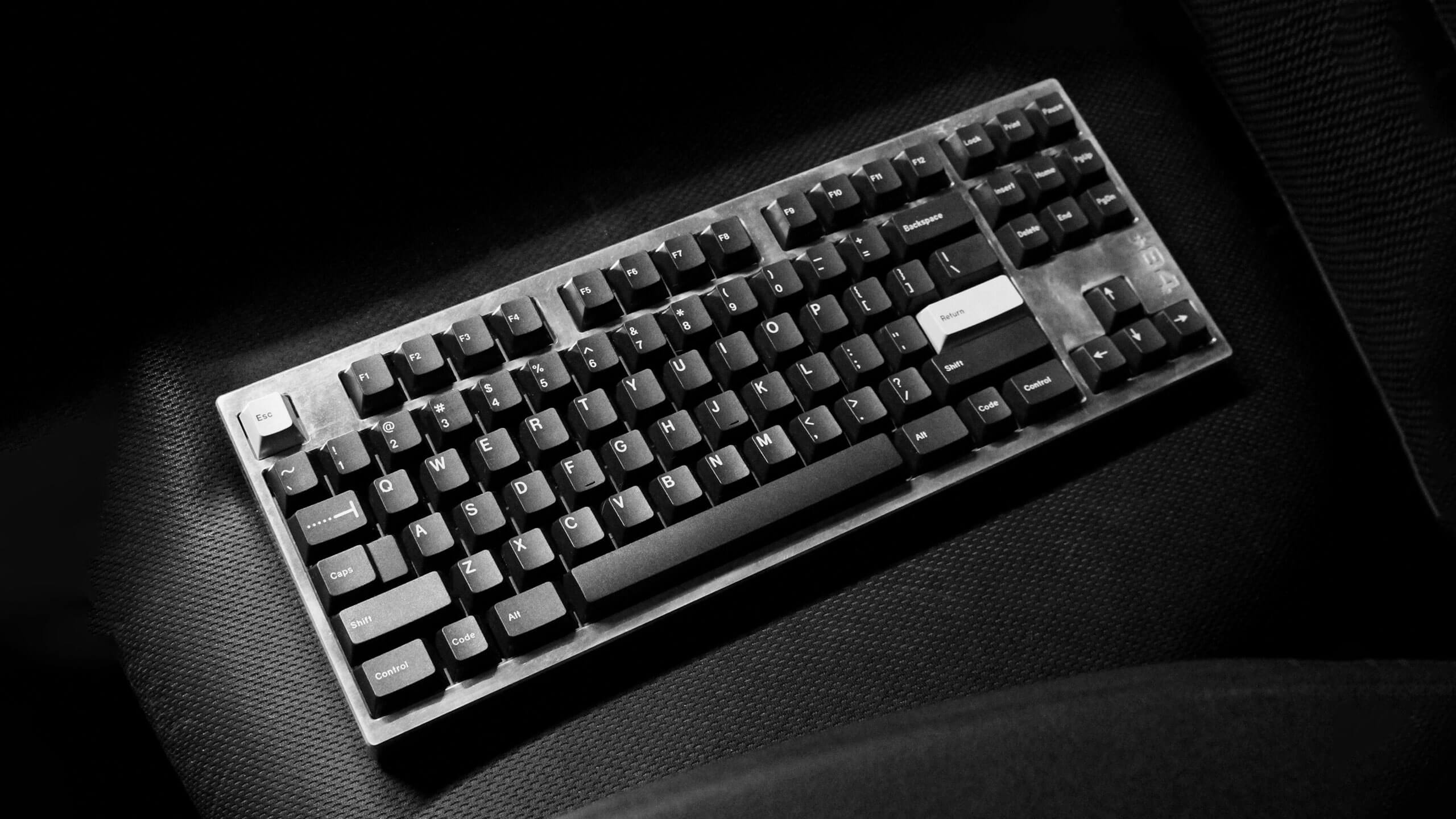 Nuxros +84 TKL [Group Buy]