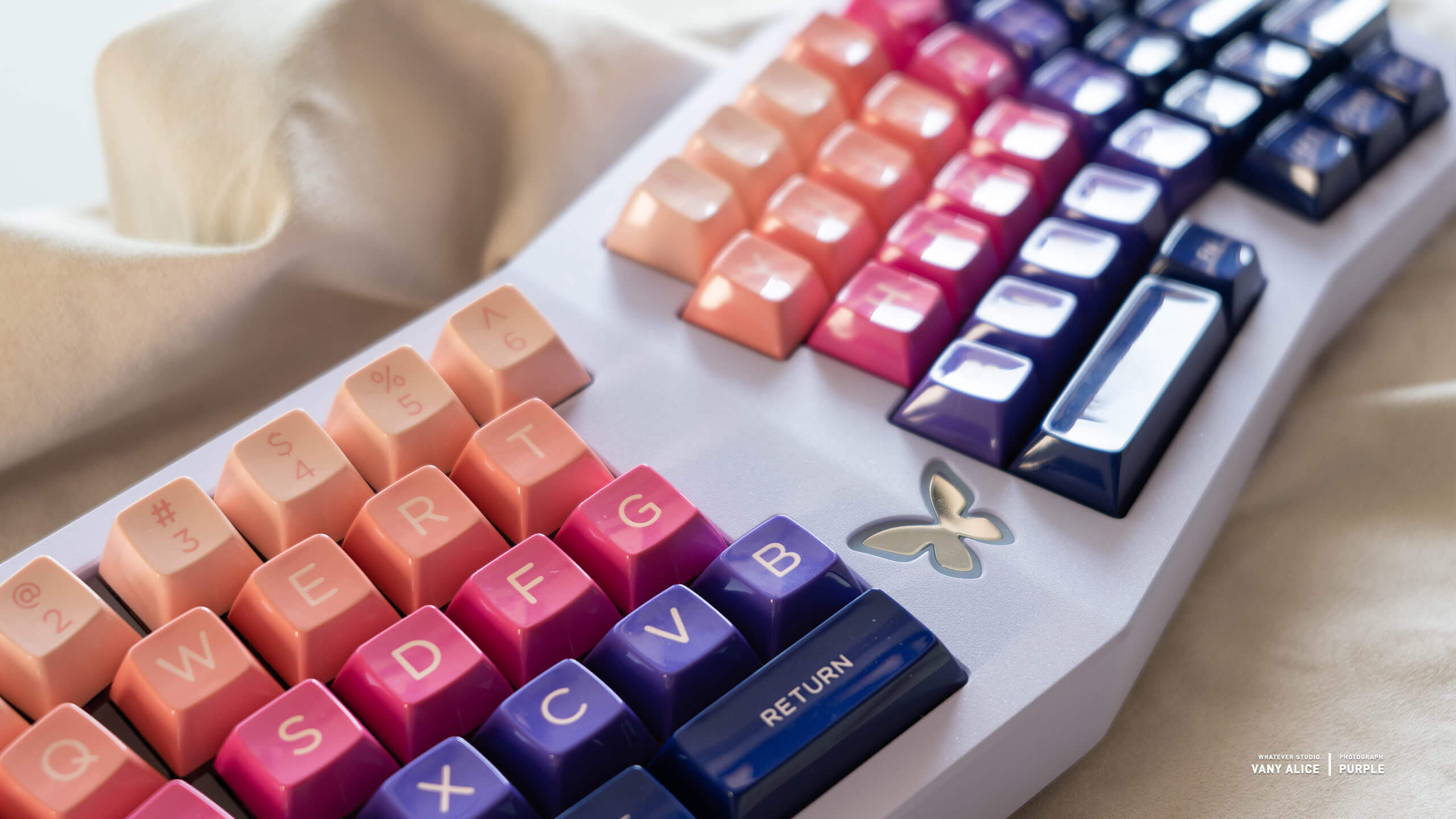 Vany Alice x Whatever Keyboard Kit