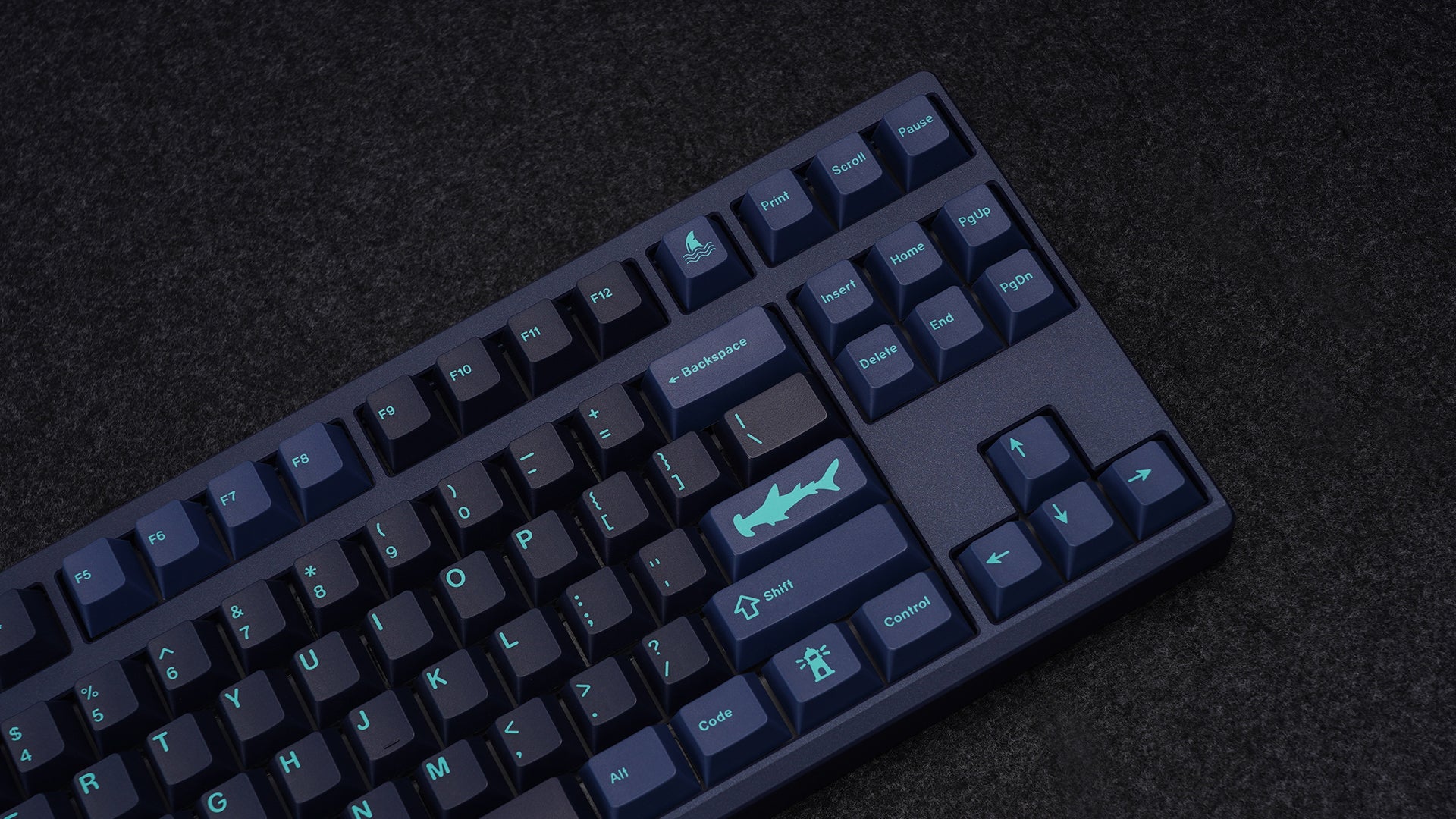 Zoom TKL EE - Navy [Pre-order]