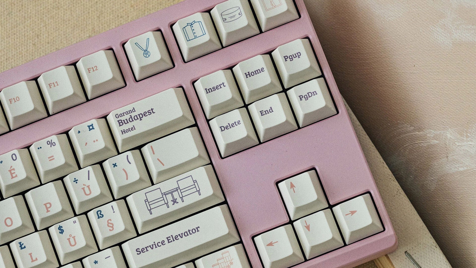 Zoom TKL EE - Blush Pink [Pre-order]