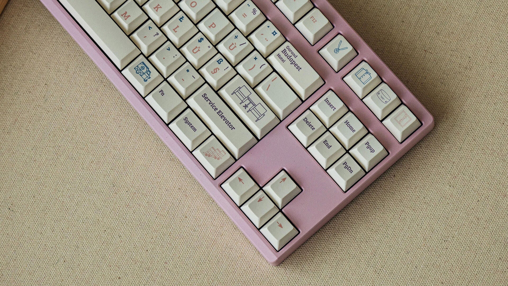 Zoom TKL EE - Blush Pink [Pre-order]